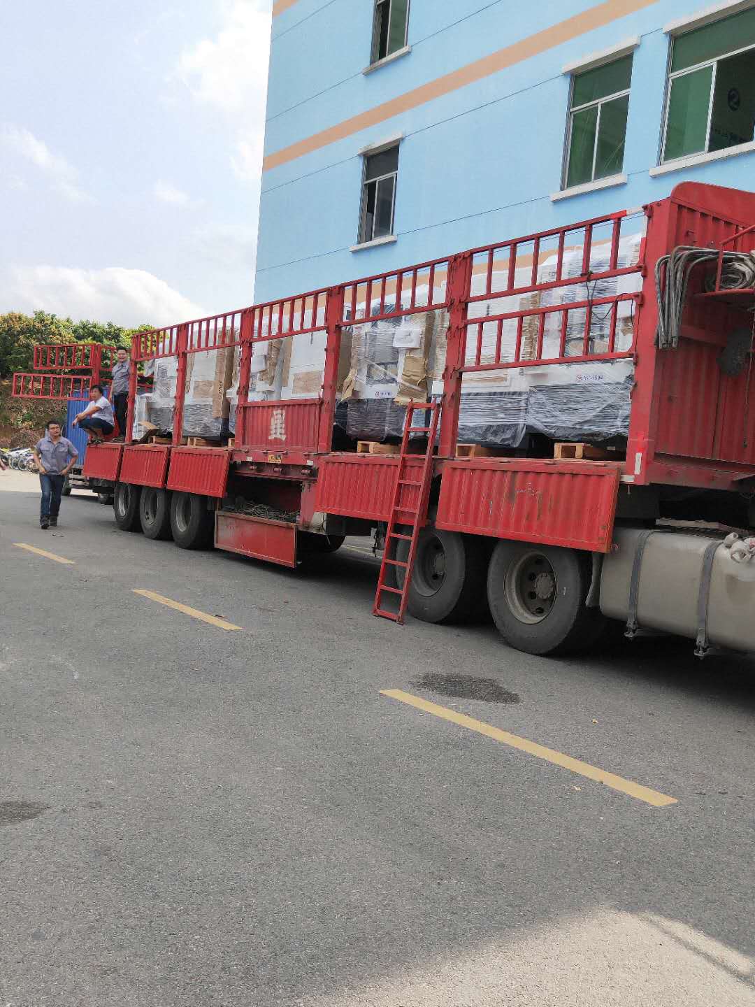 1555552363213121.jpg 5a68d20c3e2fa351720d63d694641fd.jpg